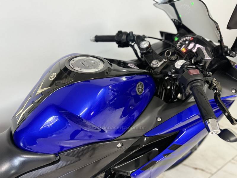 YAMAHA - YZF - 2019/2019 - Azul - R$ 24.990,00