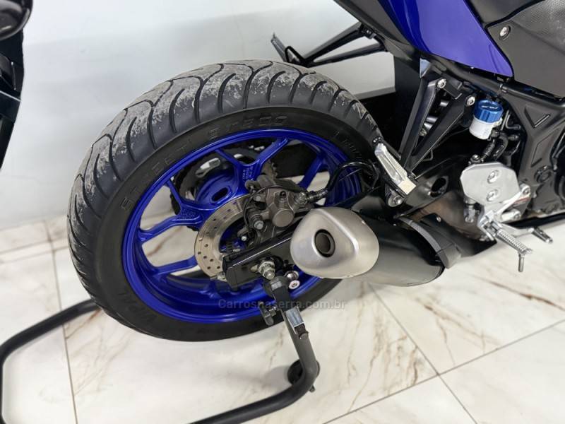 YAMAHA - YZF - 2019/2019 - Azul - R$ 24.990,00