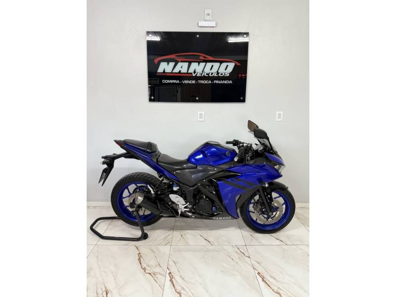 YAMAHA - YZF - 2019/2019 - Azul - R$ 24.990,00