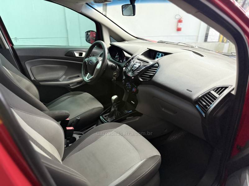 FORD - ECOSPORT - 2017/2017 - Vermelha - R$ 63.990,00