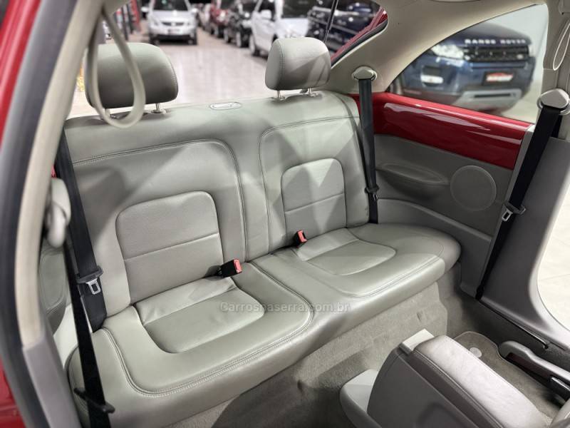 VOLKSWAGEN - NEW BEETLE - 2009/2009 - Vermelha - R$ 59.990,00