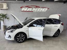 CHEVROLET - ONIX - 2023/2023 - Branca - R$ 93.990,00