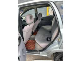 CHEVROLET - CORSA - 1997/1997 - Cinza - R$ 11.990,00