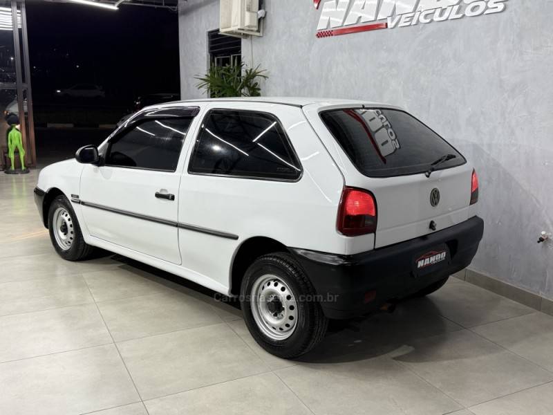 VOLKSWAGEN - GOL - 1999/1999 - Branca - R$ 15.990,00