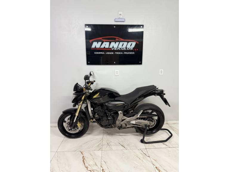 HONDA - CB 600F - 2010/2010 - Preta - R$ 36.990,00