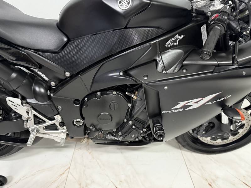 YAMAHA - YZF - 2010/2010 - Preta - R$ 39.990,00