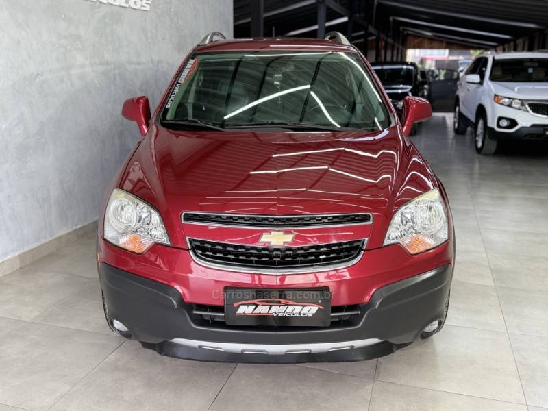 CHEVROLET - CAPTIVA - 2013/2013 - Vermelha - R$ 52.990,00