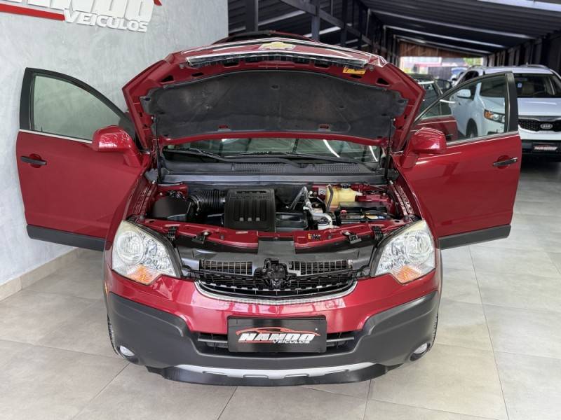 CHEVROLET - CAPTIVA - 2013/2013 - Vermelha - R$ 52.990,00