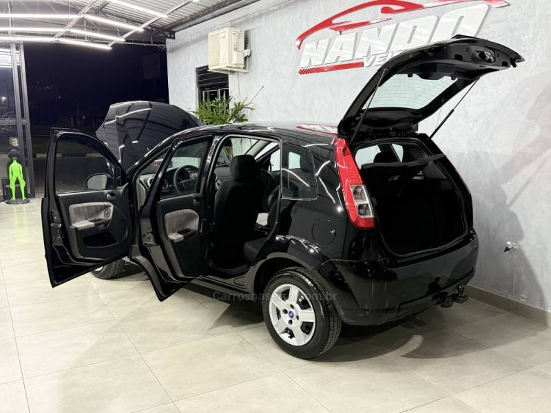FORD - FIESTA - 2010/2010 - Preta - R$ 27.990,00