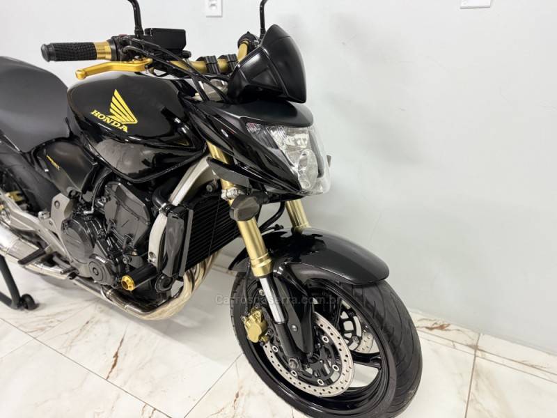 HONDA - CB 600F - 2010/2010 - Preta - R$ 36.990,00