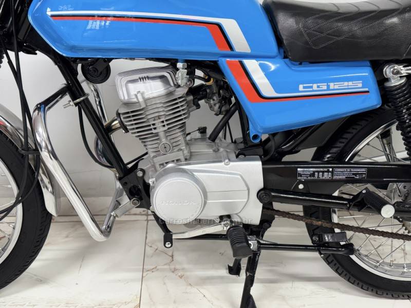 HONDA - CG 125 - 1983/1983 - Azul - R$ 12.990,00