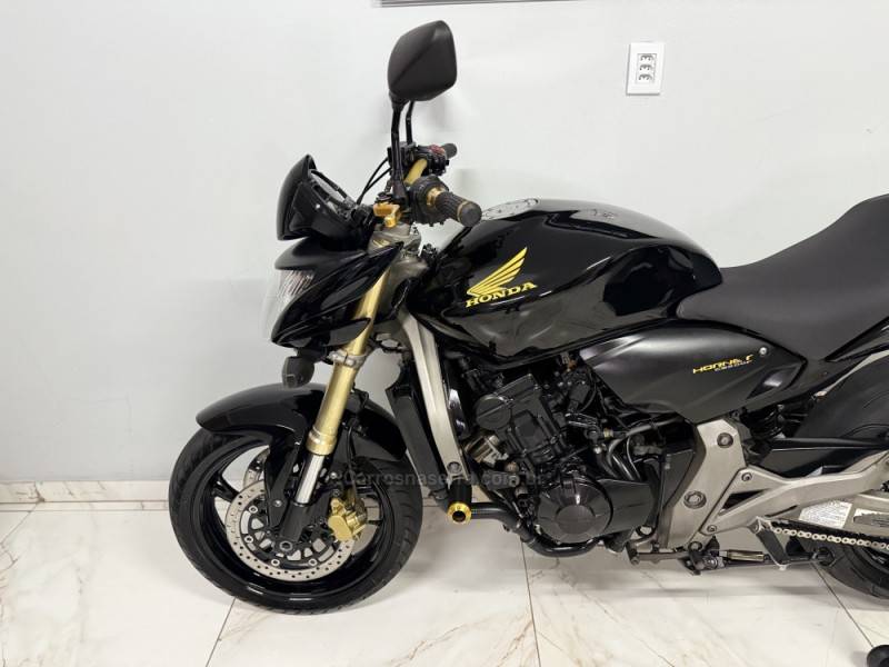 HONDA - CB 600F - 2010/2010 - Preta - R$ 36.990,00