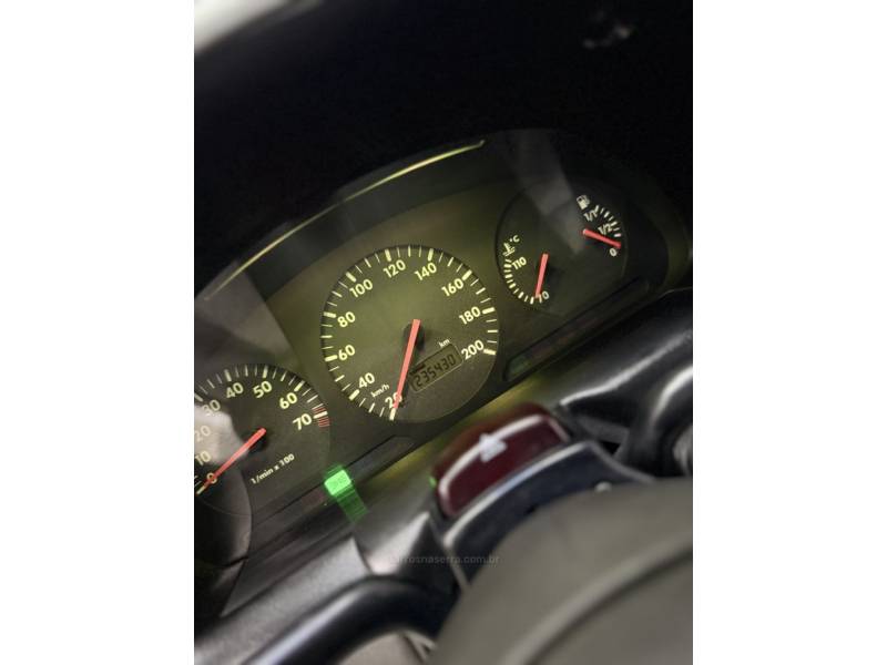 VOLKSWAGEN - GOL - 1999/1999 - Branca - R$ 15.990,00