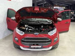 FORD - ECOSPORT - 2017/2017 - Vermelha - R$ 63.990,00