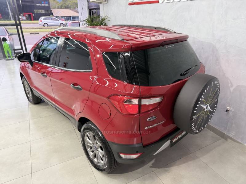 FORD - ECOSPORT - 2017/2017 - Vermelha - R$ 63.990,00
