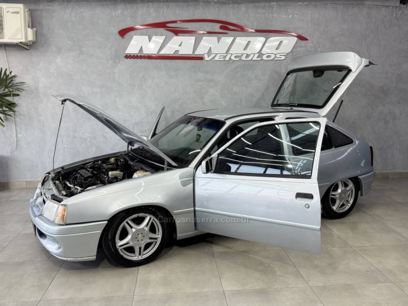 CHEVROLET - KADETT - 1998/1998 - Prata - R$ 19.990,00