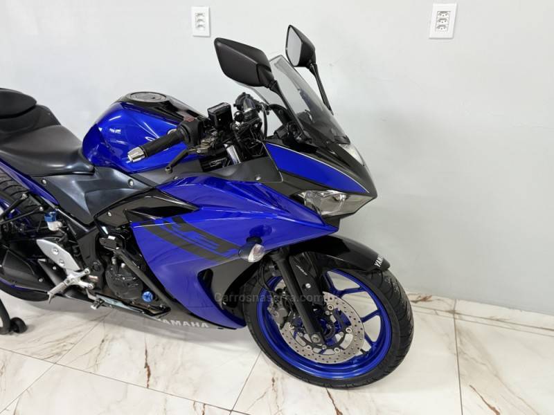 YAMAHA - YZF - 2019/2019 - Azul - R$ 24.990,00