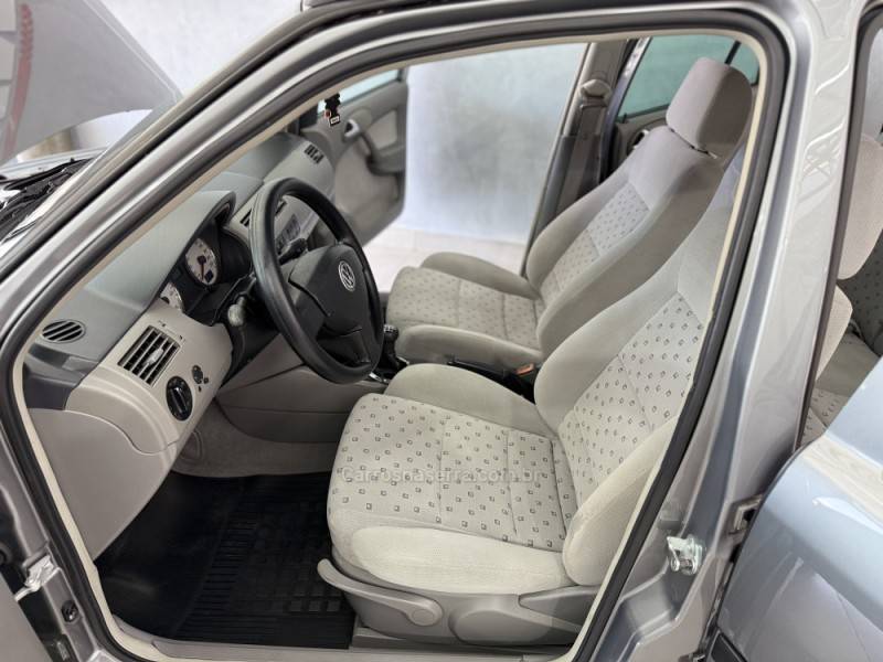 VOLKSWAGEN - PARATI - 2003/2003 - Cinza - R$ 59.990,00