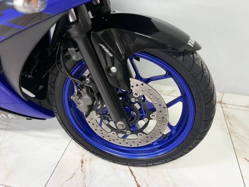 YAMAHA - YZF - 2019/2019 - Azul - R$ 24.990,00